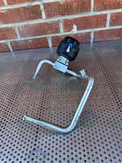 Used ITT Pure Flo .75-316L- RA20MAX 4 Way Diaphragm Valve w/ 3/4" Sanitary Fitting