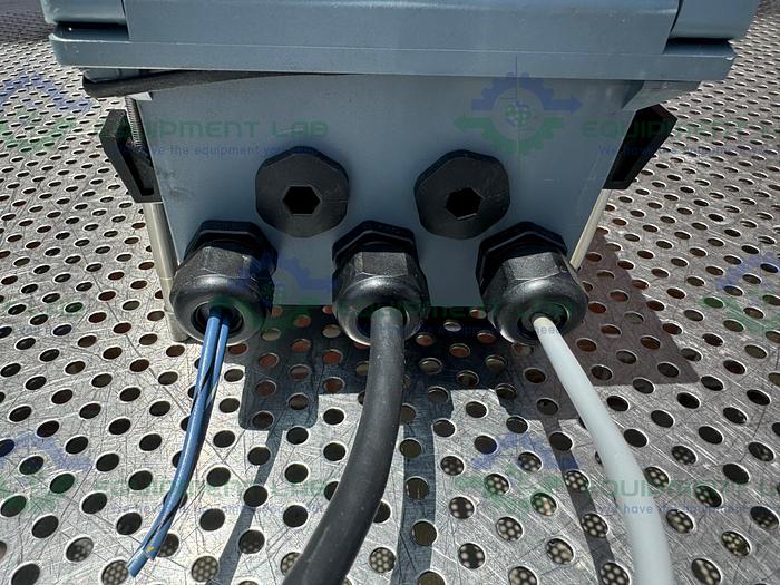 Used Mettler Toledo Cond 7100 e Conductivity Transmitter 24 to 230V