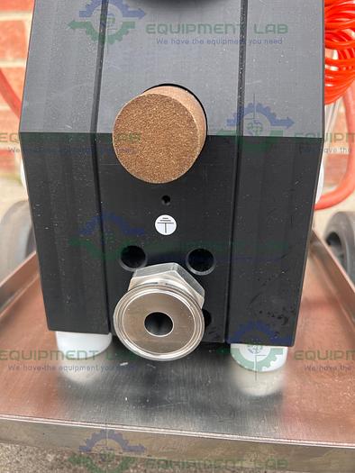 Used Wilden Diaphragm Pump 100 PSIG w/ Cart