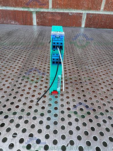 Used Lot of 2 - Pepperl Fuchs KFD2-SCD2-Ex2.LK Signal Isolator Safety Barrier