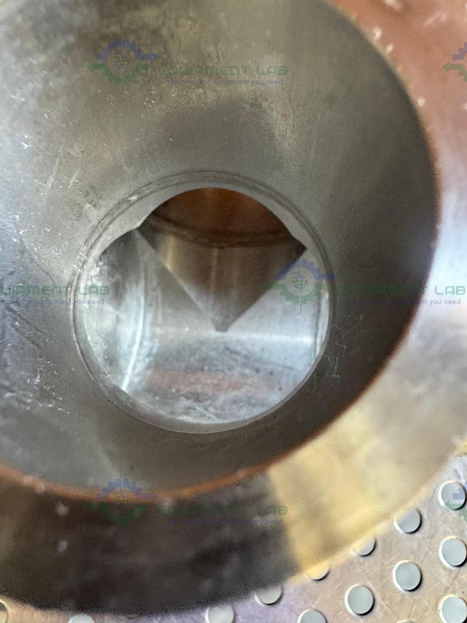 Used 3 Way Stainless Steel Vacuum Fitting w/ KF 40 Fitting