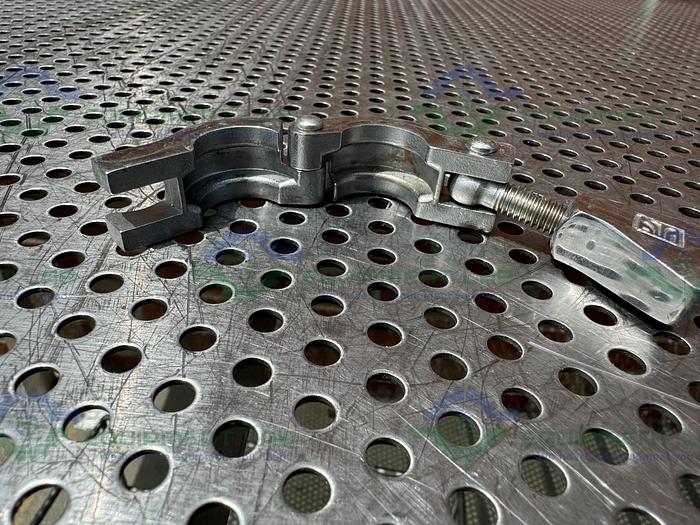 Used Lot of 50 - Unbranded Stainless Steel 1" OD Tri Clamp Sanitary Clamp