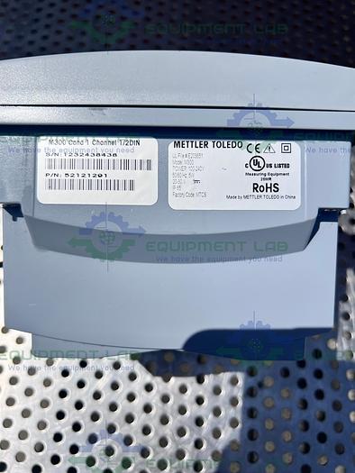 Used Mettler Toledo  M300 Transmitter  1 Channel 1/2 Din.