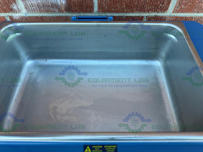 Used Fisher Scientific  Isotemp 220 Digital Temp Control Water Bath Ambient to 100°C