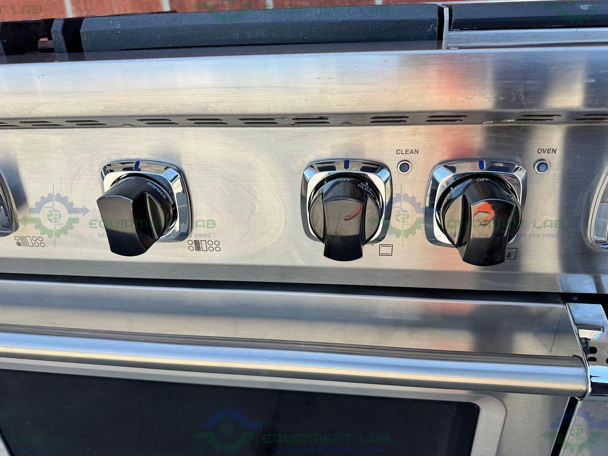 Used Viking VDR5606GQSS 60" Stainless Steel Dual Fuel Range w/ Grill and Griddle