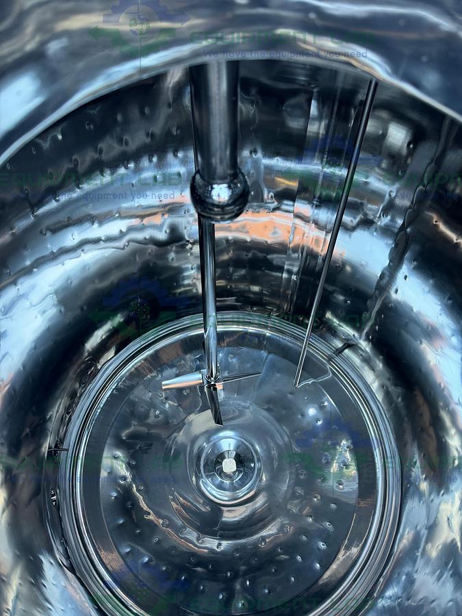 Used DCI 800 Liter Stainless Steel Jacketed Reactor 45 PSI w/ 0.5 HP Mixer