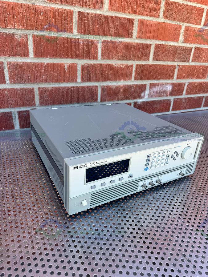 Used HP Hewlett Packard 8114A High Power Pulse Generator 100V / 2A
