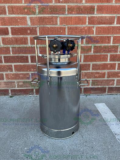 Used Alloy Products 10 Liter Stainless Steel Process / Pressure Vessel 40 PSI