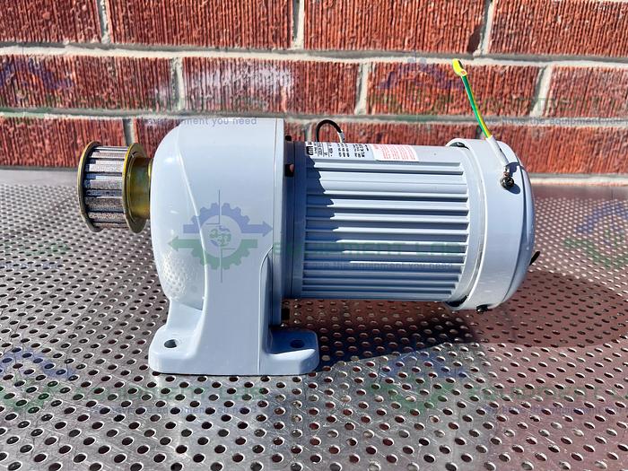 Used Nissei Corp GTR  G3LM-28-60T040WX Induction Motor 3 PH, 400W, 4P, Ratio 60:1