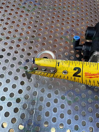 Used 2 Gemu CO26690 4-way Diaphragm Valve w/ 1/2" Sanitary Fitting