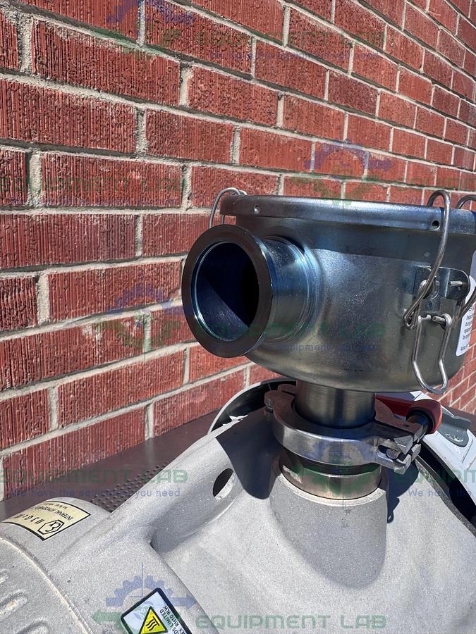 Used Boc Edwards  XDS 35i Dry Scroll Vacuum Pump 100-240V w/ Varian Hepa Filter