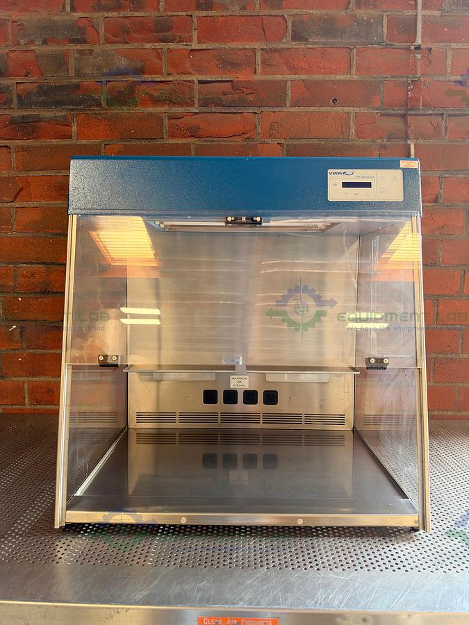 Used VWR 10783-132 PCR Workstation NA Version 120V w/ UV Light