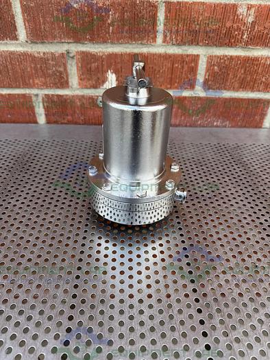 Used SteriFlow 96 Manual Low to High Flow Sanitary Back Pressure Regulator 3/4"