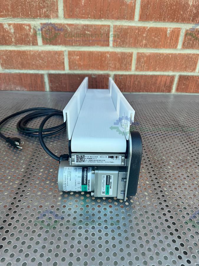 Dorner 1100 Series End Drive Conveyor 24" x 4" w/ 2IK6GV-UA Motor