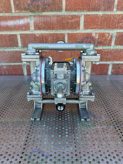 Used Idex Sandpiper S05 Stainless Steel/Aluminum Double Diaphragm Pump 1" Threaded