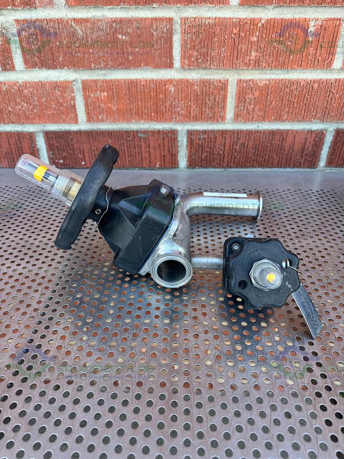 Used 2- ITT Pure Flo RA25MAX Diaphragm Valve w/ 1 1/2" to 3/4" Sanitary Fitting