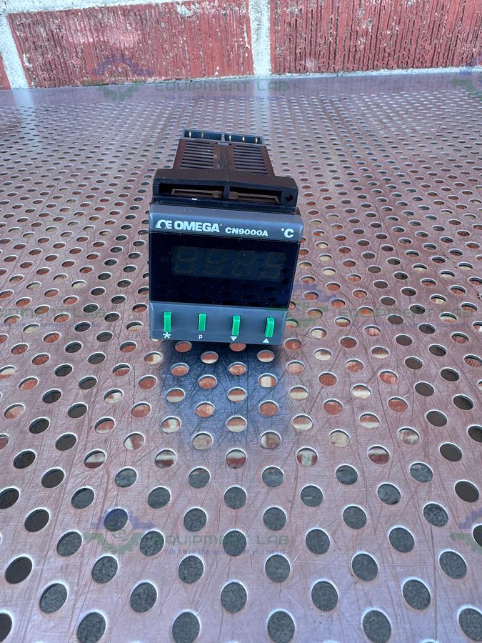 Used Omega CN9111A Electronic Thermostat / Temperature Controller 115V