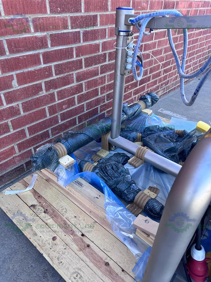 Somsix Vacuum & Gas Injection Automatic Spout Sealer Inertisation Machine MFG 22