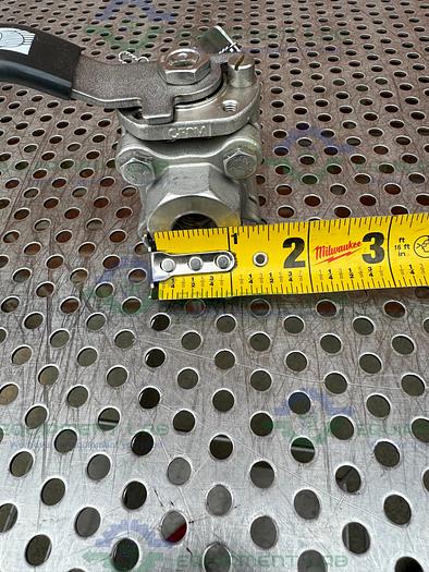 Used SVF -F. C. I. R86666ATSE Compression Ball Valve w/ 1/4" Threaded Fitting 1500PSI
