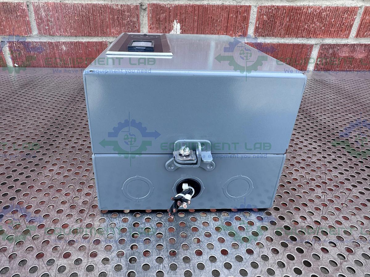 Used Allen Bradley 500-B0D940 Series B Contractor w/ Enclosure 7" x 10"x 6"