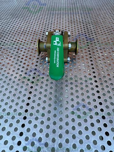 Used A&N Corporation C1100-QF25 Brass Ball Valve 1x10-8 torr w/ 1" Sanitary Fitting