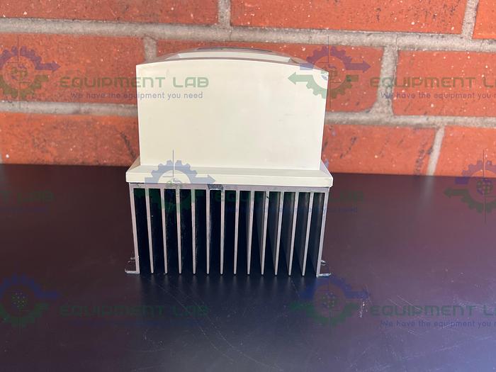 Used Lenze AC Tech ESV152N02YXC Standard Inverter Drive 230V, 2HP