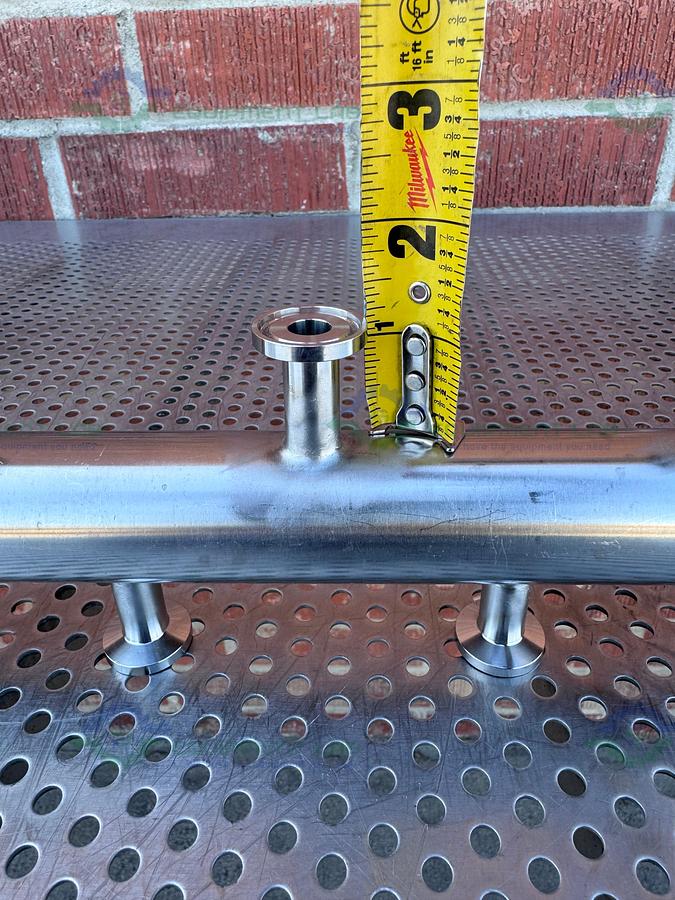Used Stainless Steel Manifold 1.5" Sanitary Fitting w/ 8 Ports 1/2" Sanitary Fitting