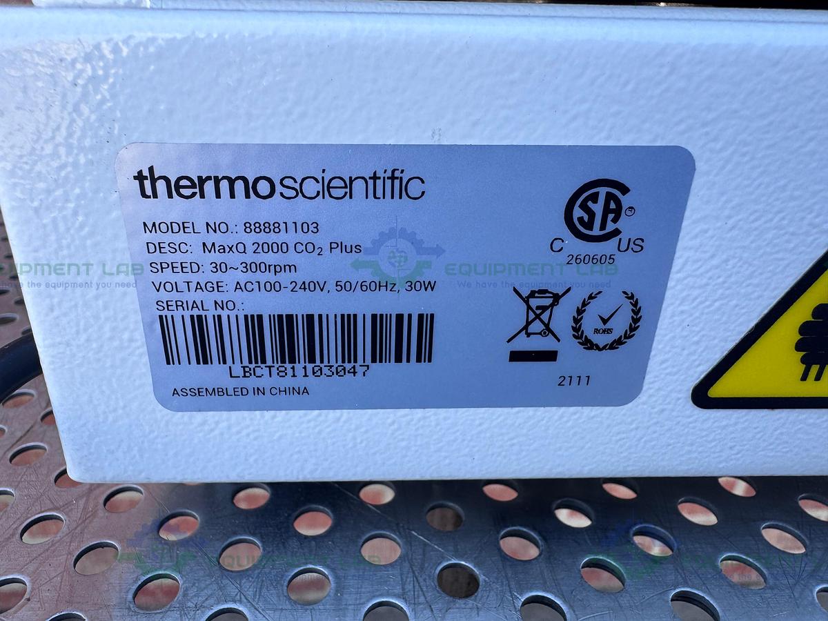 Used Thermo 88881103 Benchtop CO2 Resistant Shaker w/ Thermo 88881127B Controller