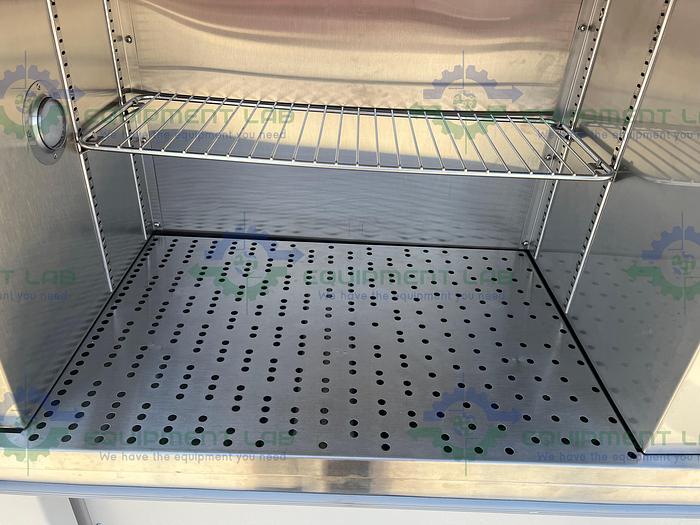 Used Thermotron  CDS-5 Cytogenetic Environmental Chamber 20ºC - 40ºC, 25% RH to 75% RH
