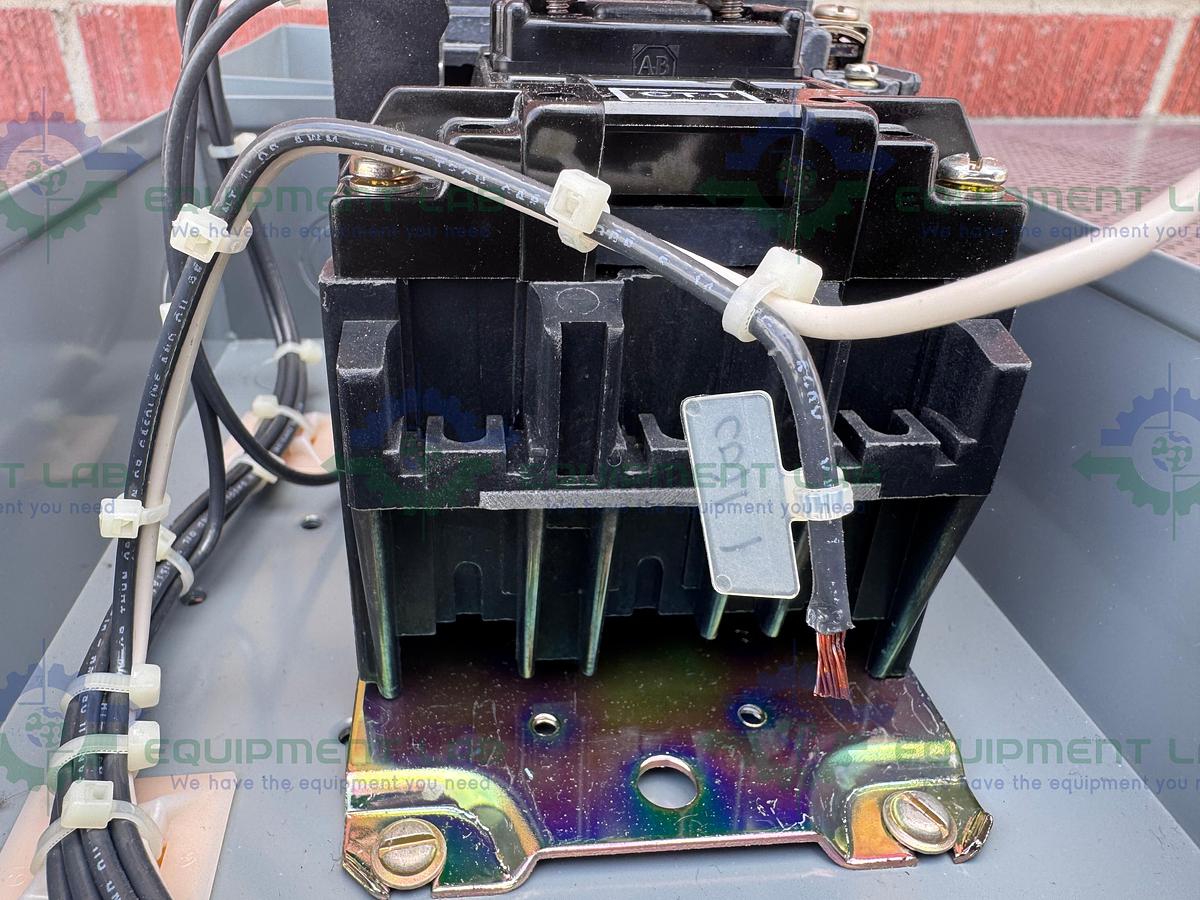 Used Allen Bradley 500-B0D940 Series B Contractor w/ Enclosure 7" x 10"x 6"
