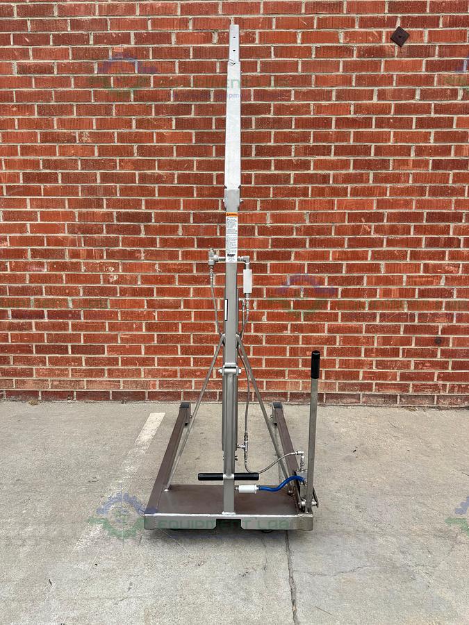 Used Ruger HP1000 SS Portable Floor Crane 1000 LBS Capacity Overall Width 31.5"