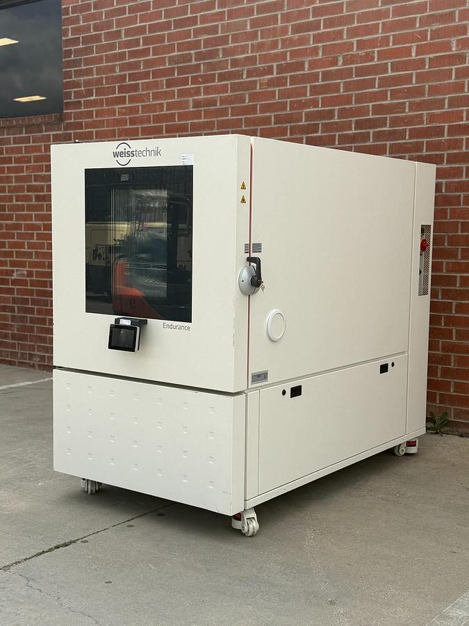 Used Weiss Technik Endurance ENDH1500/70 Environmental Chamber +180C to -70C Humidity