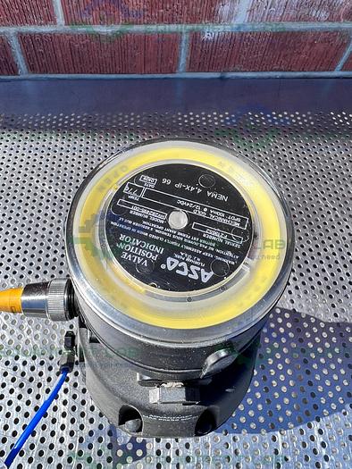 Used ITT Pure-Flo A216 Diaphragm Stainless Steel Valve 1.5" w/ Asco Valve Positioner