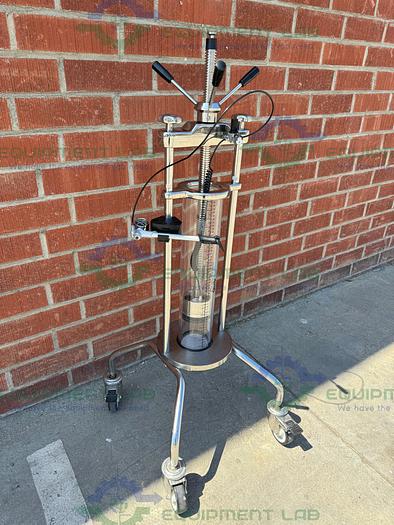 Used Millipore Quikscale 100 / 550 Chromatography Column 4L