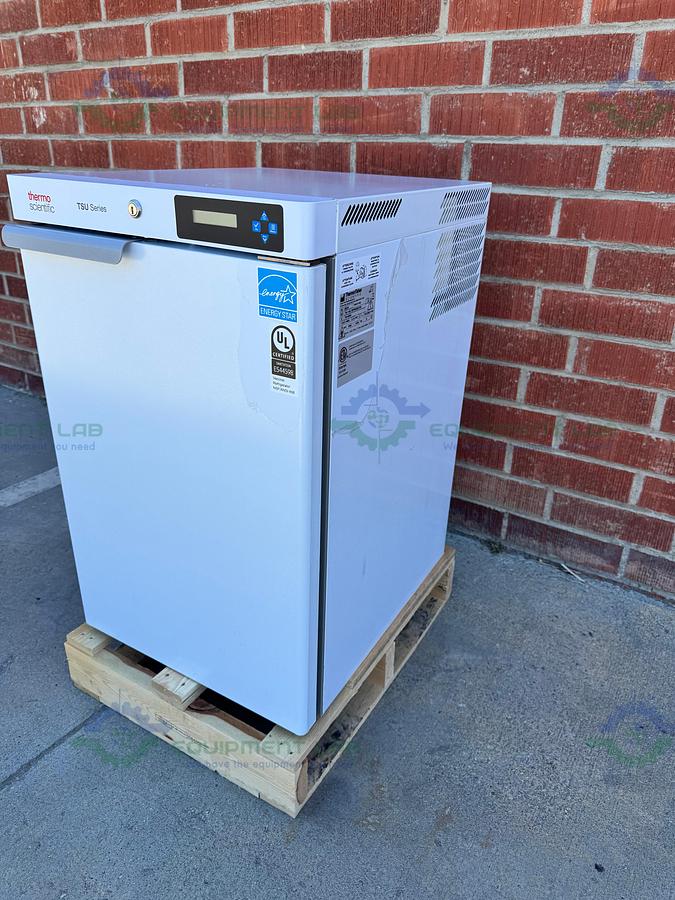Thermo Fisher TSU405SA Undercounter Refrigerator 4.5 cu.ft. 2 to 5C MFG 2025