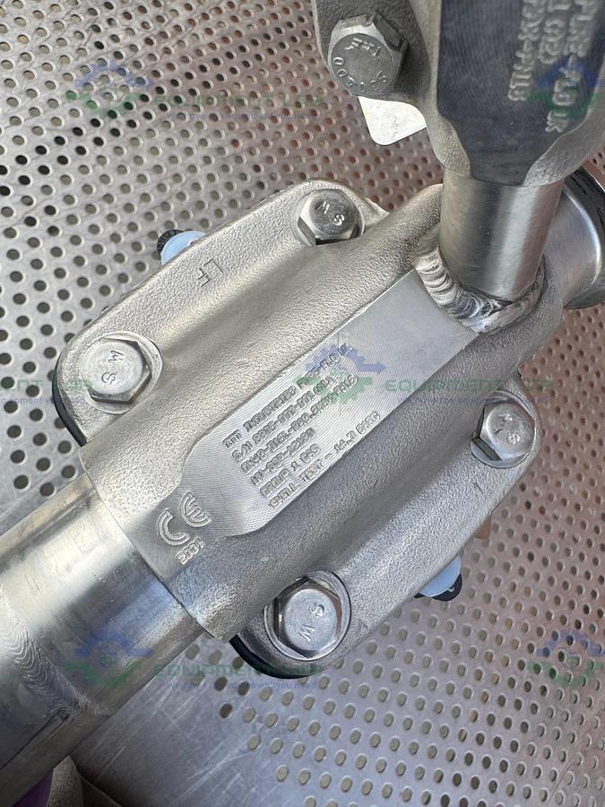 Used 2- ITT Pure Flo RA0.5MAX Diaphragm Valve w/ 1" to 1/2" Sanitary Fitting