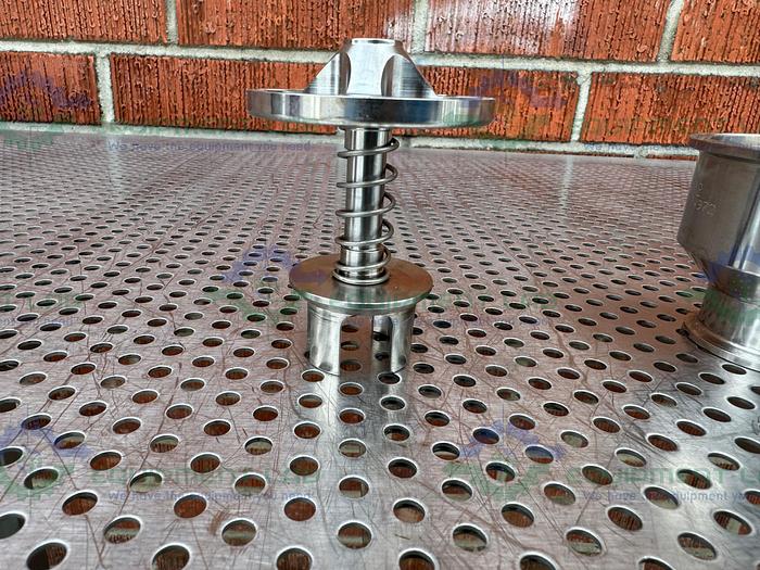 Used Pick Heaters  Stainless Steel Check Valve w/ 1.5" Sanitary Fitting