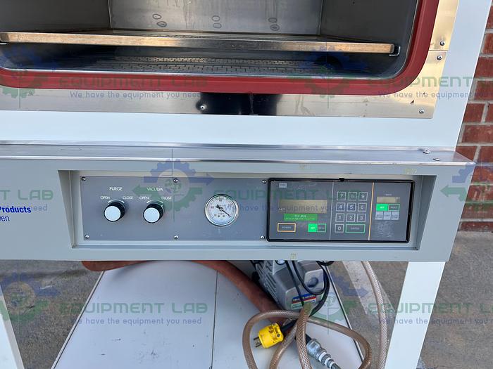 Used Baxter Scientific Products  DP-61 Vacuum Oven 210°C, 8 Cu. Ft.