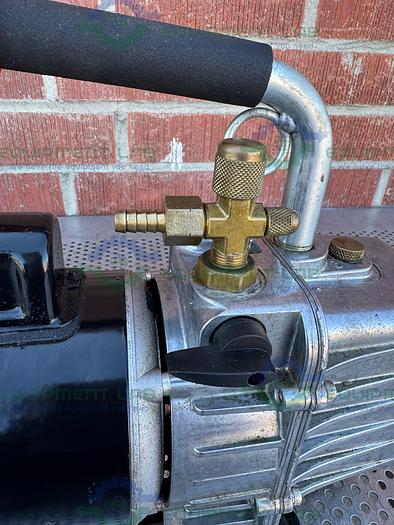 Used JB Industries Platinum Series DV-142N Vacuum Pump 5 CFM