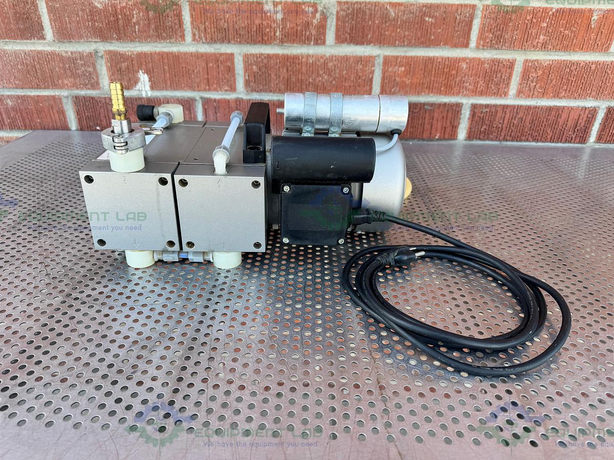 Used Welch ILMVAC 2052B-01 Dry Chemical Duty Diaphragm Pump 115V, 50/60 Hz
