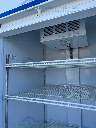 Used Fisher Brand  GTFBG30RPSA Isotemp General Purpose Laboratory Refrigerator 4°C