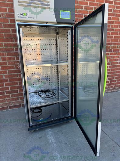 Used Caron 7401-33-1 CO2 Reach In Incubator 115V, 30 Cu. Ft.,  60°C, 33 Cu, Ft.