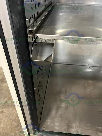 Used Thermo Scientific  3950  CO2 Incubator Temp Range 60C°, 29 CuFT