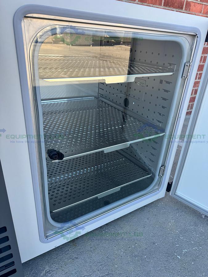 Used Caron 7002-10-1  Heated Incubator, 10 cu. ft, 10ºC above Ambient to 70º, 115 VAC