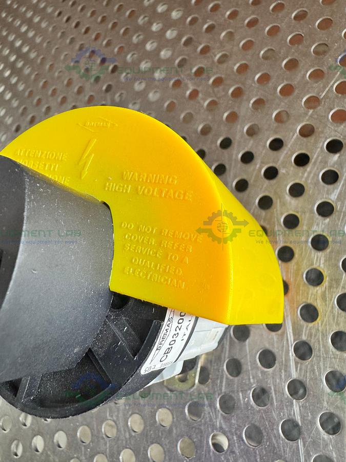 Used Advance Controls CB0320003LE2U 3 Pole, 32/40-AMP Rotary Cam Disconnect Switch