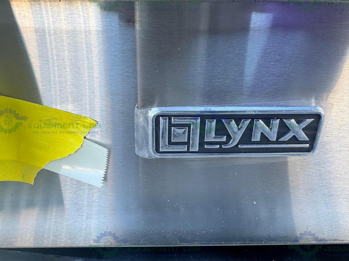 Lynx L42R-3-G01 42" Built-in Grill w All Ceramic Burners and Rotisserie