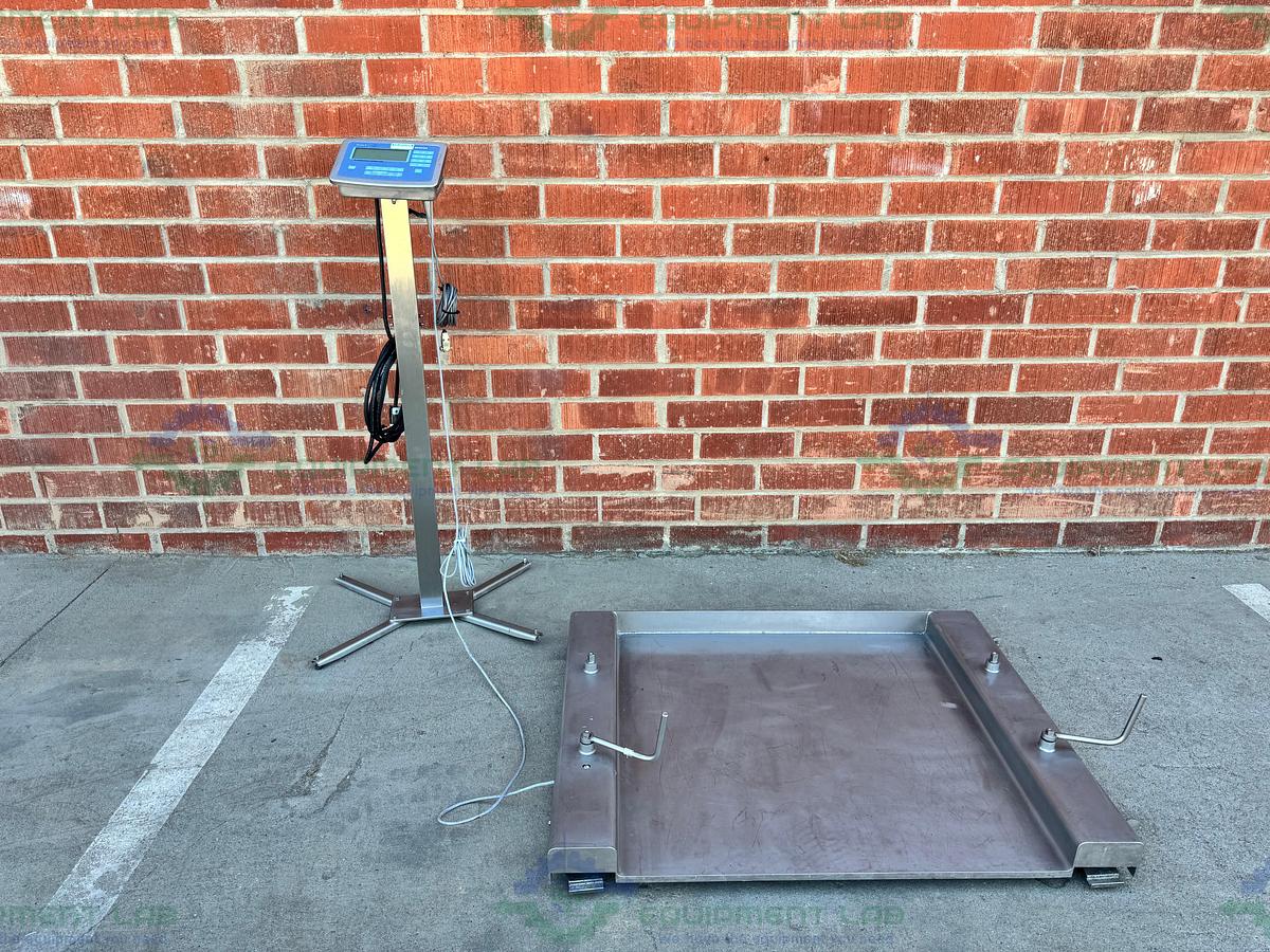 Used Sartorius Minebea Intec IFS4-600II-I SS Scale 1320 LBS w/ MIS2U Readout