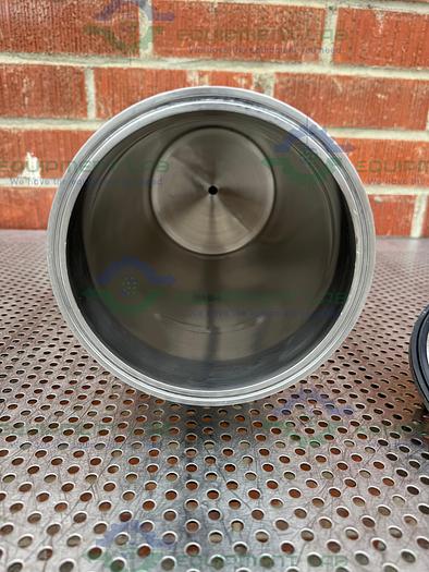 Used Unbranded 6 Liter Stainless Steel Vessel w/ ITT Vavle 1/2" Sanitary Fitting