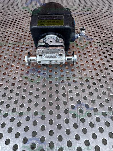Used ITT Pure Flo .5-316L- RA20MAX-CWP150 Diaphragm Valve A205 w/.5" Sanitary Fitting