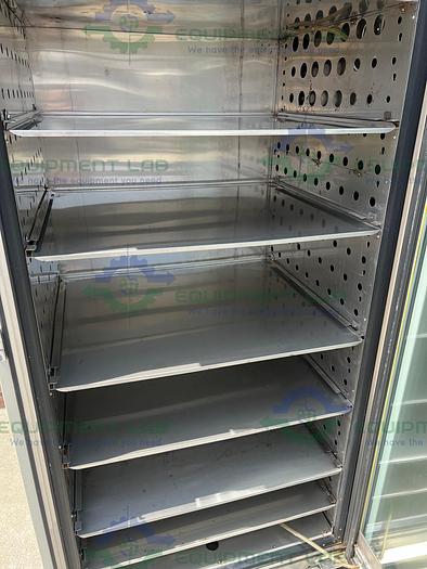 Used Thermo Fisher   3940  Refrigerated Incubator w/ Humidity 29 Cu Ft., 0° to 60°C